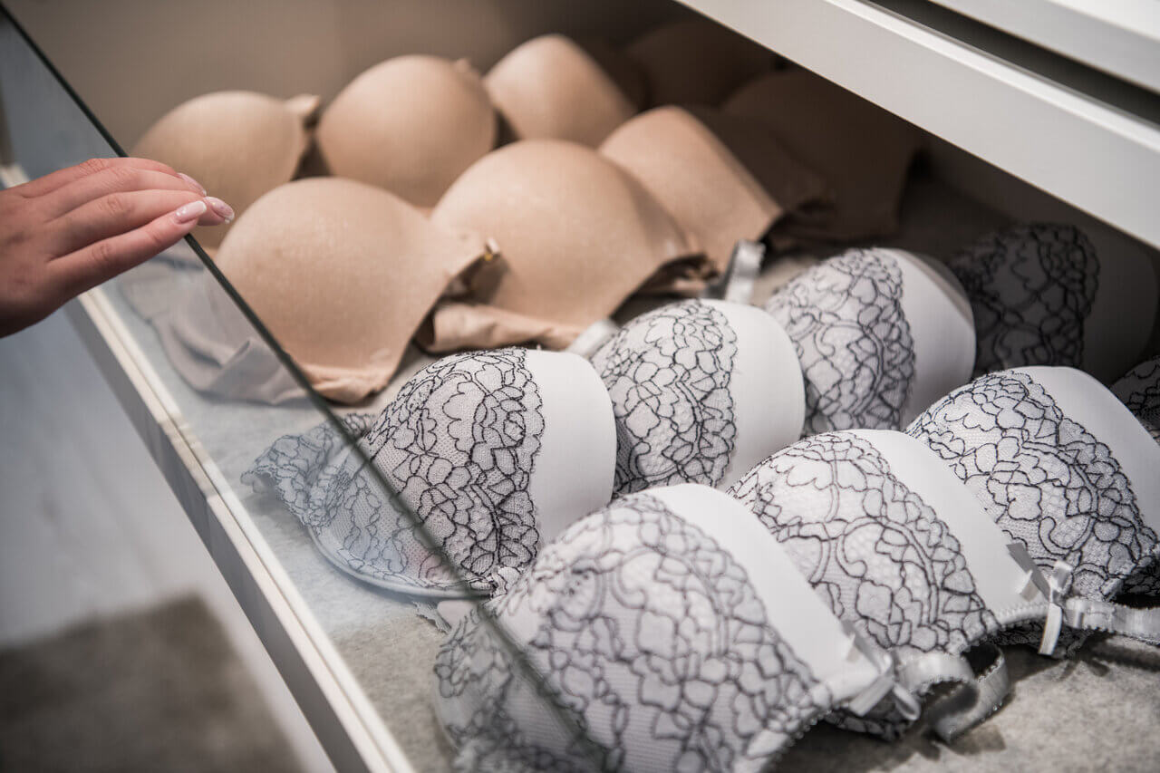 How To Organize Your Bra Drawer